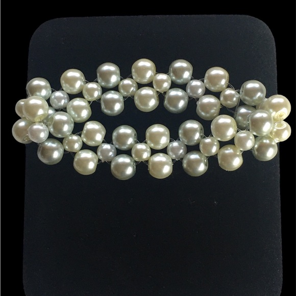 Handmade Pearl Bracelets - Picture 2 of 6